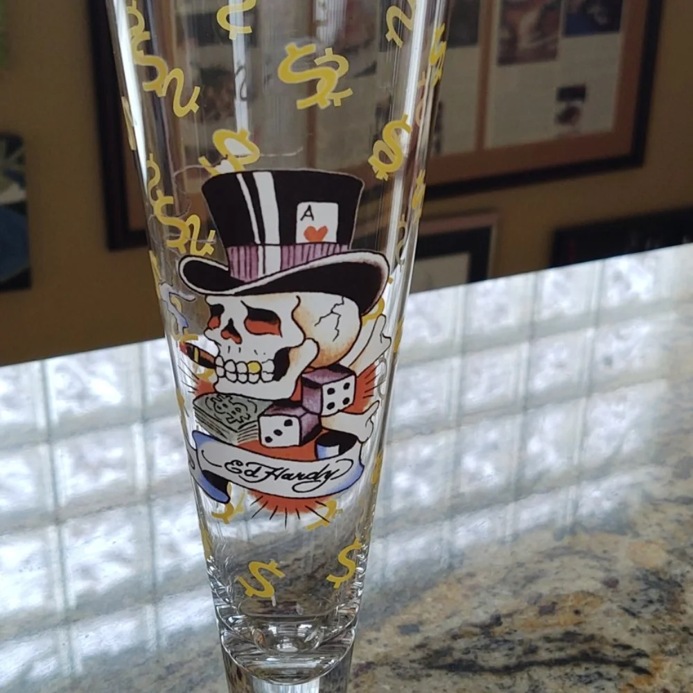 ED HARDY pilsner beer glasses NWOT 🍻 - Picture 2 of 11